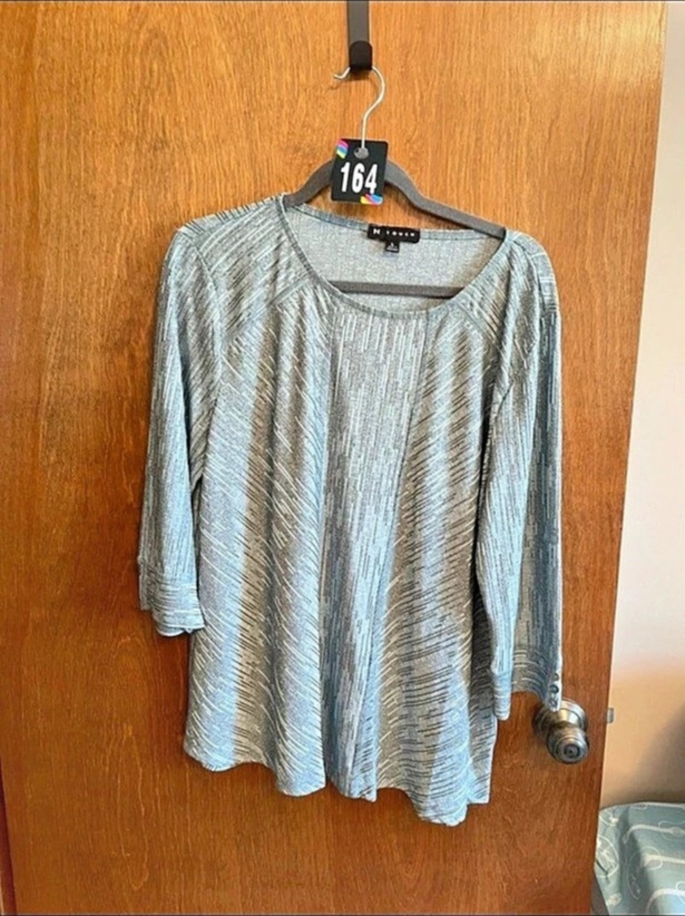 N Touch Long Sleeve Tunic in Gray Size Large Like New